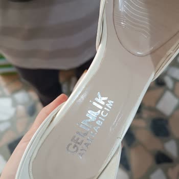 Gelinlik Ayakkabıcım Yanlış Numara Gönderiyorlar