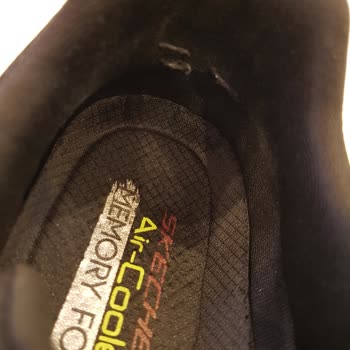 SuperStep Ve Skechers Ayakkabılarının Arkasında Durmuyor