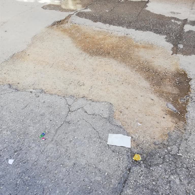 Gaziantep Büyükşehir Belediyesi Asfalt İçin 4 Aydır Bekliyoruz.