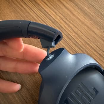 JBL 520BT Kulaklık Kırılması