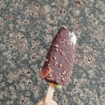 Algida Dondurmadan Yabancı Cisim Çıktı