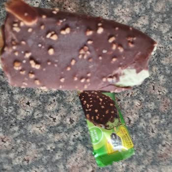 Algida Dondurmadan Yabancı Cisim Çıktı