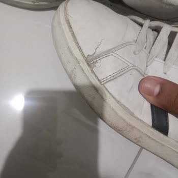 adidas Ayakkabı Yırtılmasından Dolayı Yapılan Şikayet