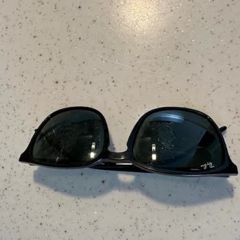 Sunglass Hut Çalışanları Kurumsal Davranmıyor!