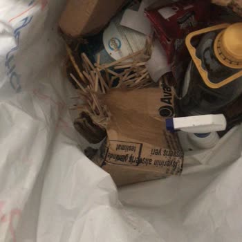 Avansas'tan Aldığımız Ürünler Patlak Ve Kırık