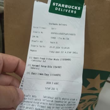 Starbucks Kötü Kahve, Eksik Şurup Ve Kirli Bardak