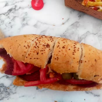 Köfteci Yusuf Getir Müşteri Temsilcisi Tarafından Görsel İstendi