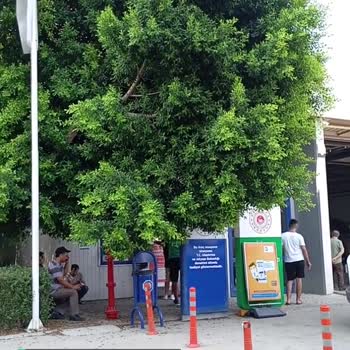 Tüvtürk Bekleme Alanı İşlevsiz!