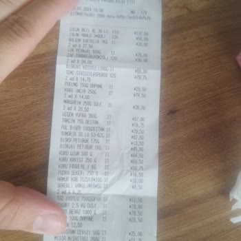 BİM Dost Sut Bozuk Çıktı