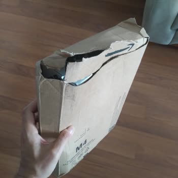 Aras Kargo Hüsrandır Asla Tercih Etmemek Gerekir.