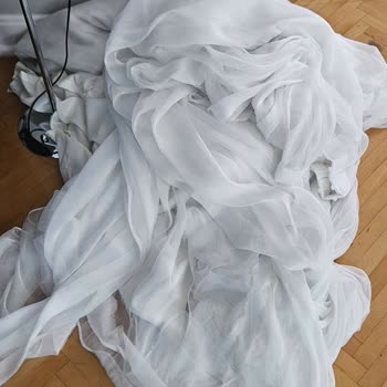 Bosch Termoteknoloji Bosch Çamaşır Makinesi Perdelerimi Parçaladı