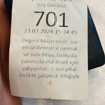 Yapı Kredi Bankası Şubede Uzun Bekleme Süreleri Ve Düzensiz Hizmet