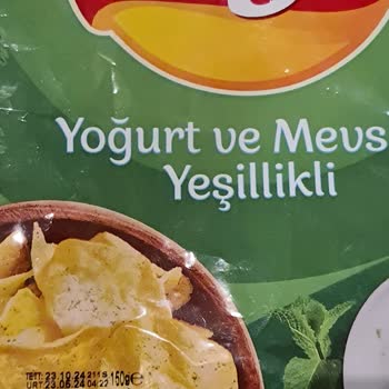 Küflü Lay's Yoğurt Ve Mevsim Yeşillikli Cips