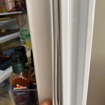 Bosch Marka Buzdolabı Conta Yırtılması