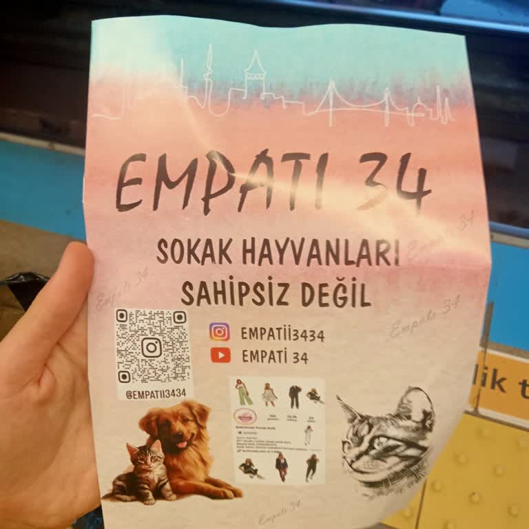 Empati 34 Empati34 Metroda Bağış İstediler