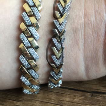 Rüzgar Accessories 2 Hafta İçinde Renk Atan Taki