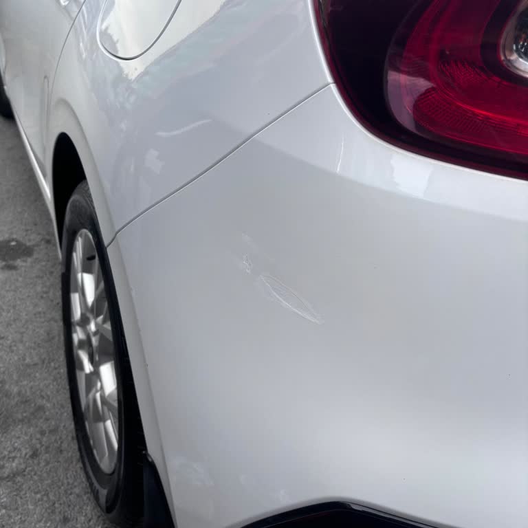 Aldatmaz Motorlu Taşıtlar Bakımda Vuruk Araba Teslim Edildi