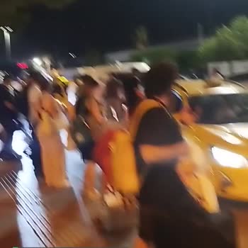 Antalya Havalimanı Geç Kalkan Araç!