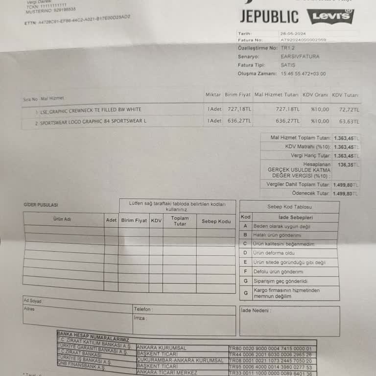 Levi's T-Shirt İlk Yıkamada Soldu Ve Değişim Talebi Reddedildi