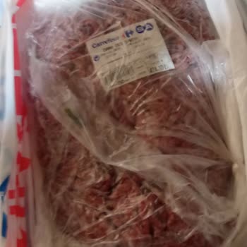 Carrefour SA Bozulmuş Kokmuş Et Gönderdi. Ücret İadesi Yapmıyor.