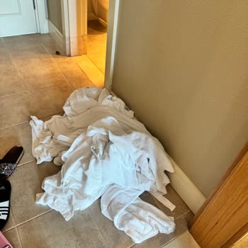 Titanic Deluxe Lara Titanic Sanırım Su Alıyor Kaptan Bir Şeyler Yapmalısın