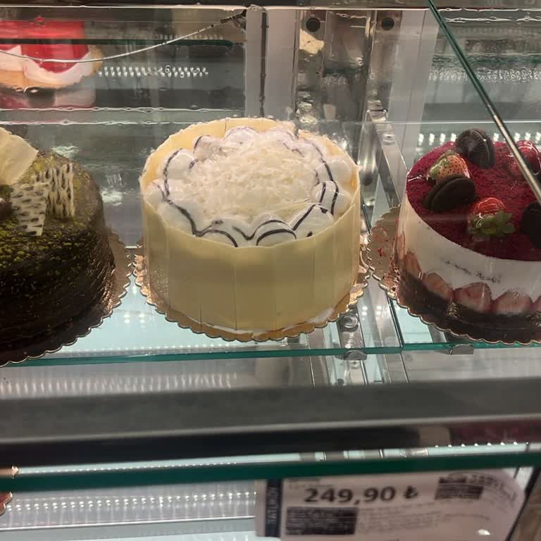 Tatlıköy Mimaroba Bayat Zehirlenen Pasta