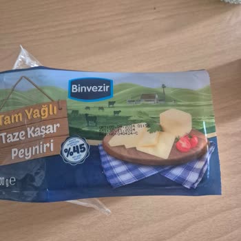 BİM Binvezir Taze Kaşarda Gaz Kokusu