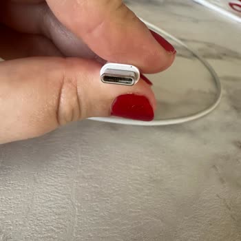 İPhone Kablo Ve Adaptör Yanma Sorunu