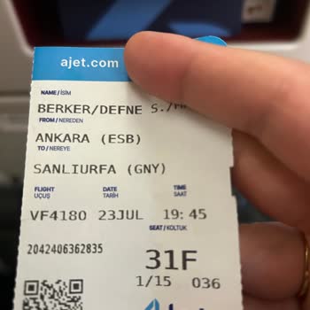 AJet (Anadolu Jet) Ücretli Check-inde Verirken Koltuğun Değişmesi