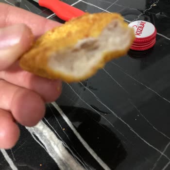 Keskinoğlu Çıtır Fileto İçinden Kemik Vb. Bir Şey Çıktı