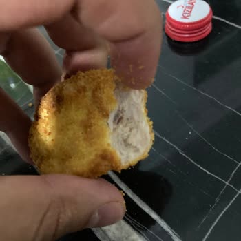 Keskinoğlu Çıtır Fileto İçinden Kemik Vb. Bir Şey Çıktı