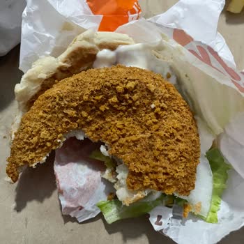 Burger King Bayat Sipariş Getirmiş