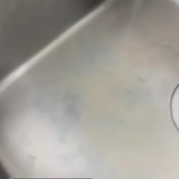 Teka Evye Renk Atması Su Lekesi