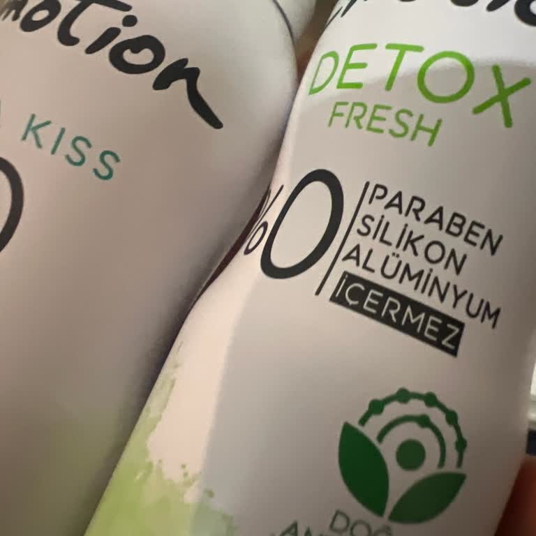 Emotion Deodorant Koltuk Altım Resmen Biber Sürmüş Gibi Yanıyor