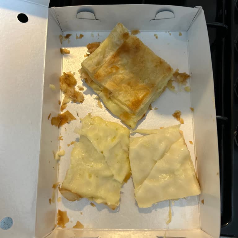 Bülent Börekçilik Peynirsiz, Peynirli Börek