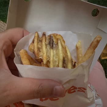 Bu Yemeği Ailenin Bir Ferdine Sunar Mıydın Popeyes's?