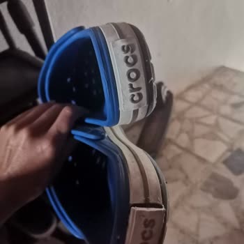 Crocs Terlik & Ayakkabı Crocs Taban Bandı Kopması