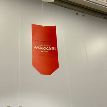 Paul Mark Reklam Oyunu Yapıyor, Mağdur Ediyor