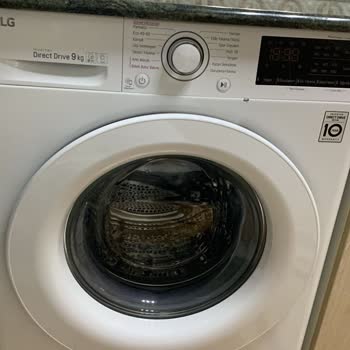 LG Çamaşır Makinesi Boyası Dökülüyor. Garanti İşletilmiyor.