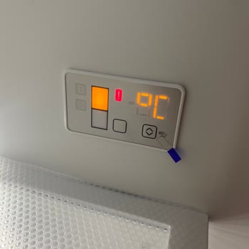 Arçelik Buzdolabı Soğutmuyor, Kendiliğinden Buzluk Çözülüyor.