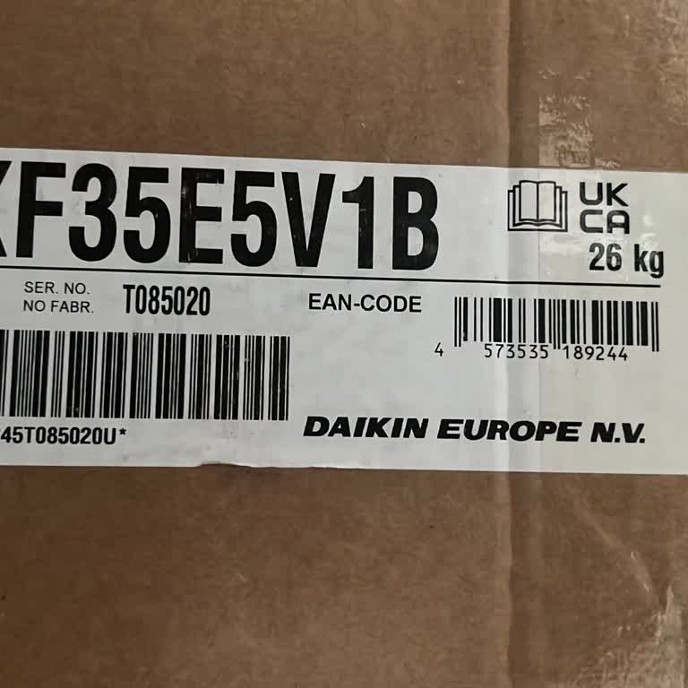 Daikin Servisi Bina Dışına Kurulum Yapmıyor.