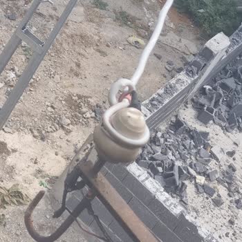 12 Saattir Elektriksizim Ve TEDAŞ'tan 1 Tane Bile Yetkili Gelmedi.