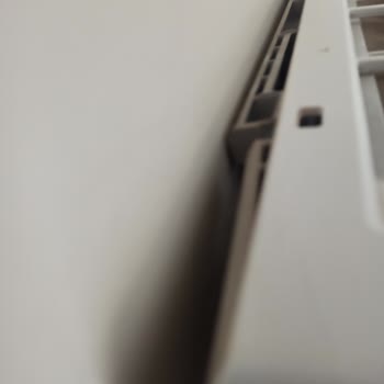 Vaillant Klima Şikayeti İç Ünite Plastik Aksamın Kırılması