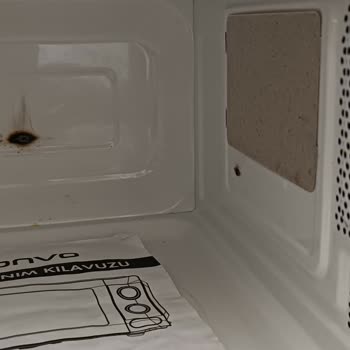 Onvo Mikrodalga Metal Yanıkları