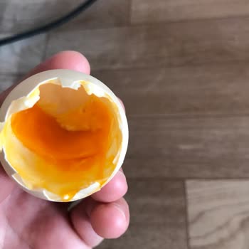 A101 Bozuk Yumurta Satıyorlar