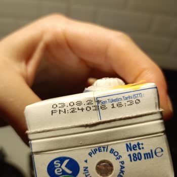 Açılmamış Sek Süt Bozuk Çıktı