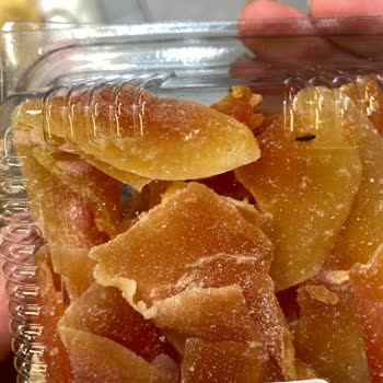 Makro Center Ve Avşarlar Kuruyemiş Böcek