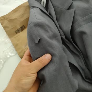 Bershka Defolu Ürün Gönderdi