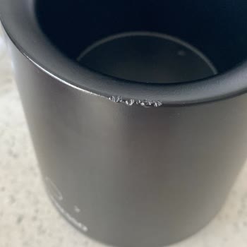 Nespresso Süt Köpürtücü Ürünü Serviste Çizmiş Ve Ezmiş