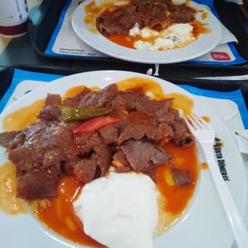 Usta Dönerci Bir Daha Asla